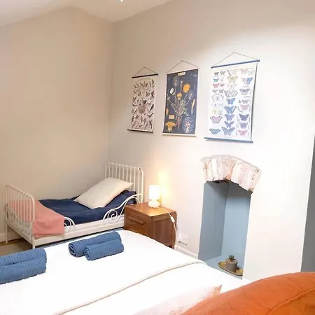 Lovely Property In The Heart Of Somerset, Sleeps 9 Shepton Mallet Exterior foto