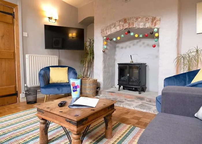 Lovely Property In The Heart Of Somerset, Sleeps 9