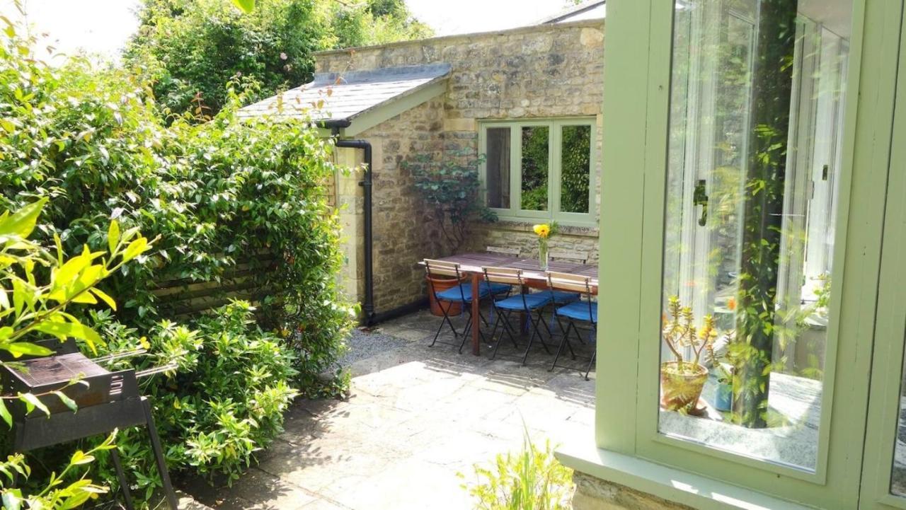 Lovely In The Heart Of Somerset, Sleeps 9 *