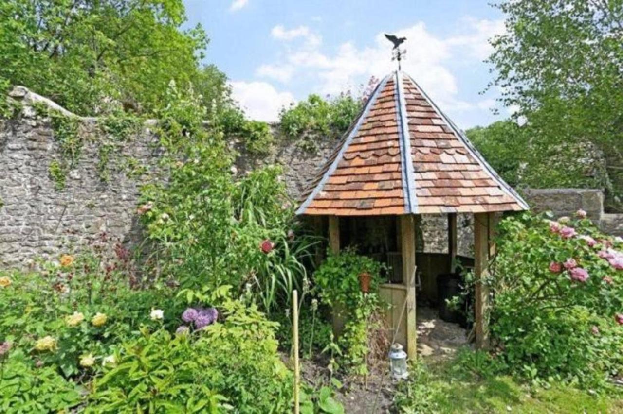 Lovely In The Heart Of Somerset, Sleeps 9 * Shepton Mallet